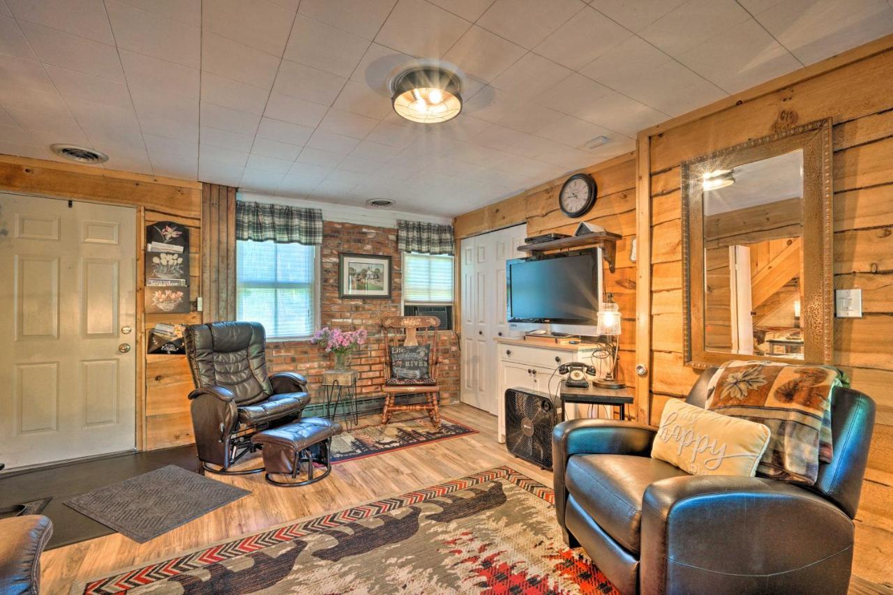 Adirondack Mountains Cottage Near Gore Mountain! Warrensburg Bagian luar foto