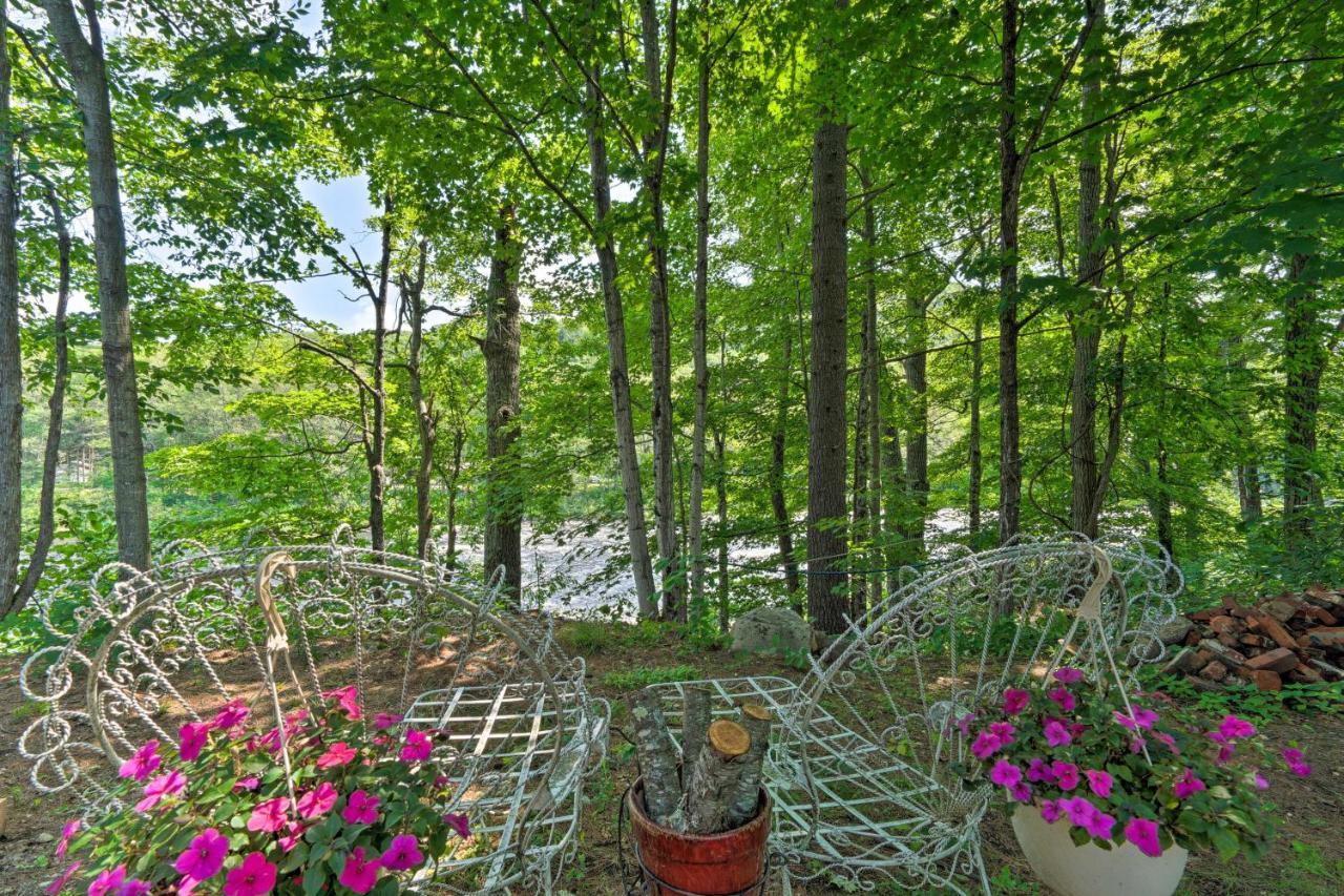 Adirondack Mountains Cottage Near Gore Mountain! Warrensburg Bagian luar foto
